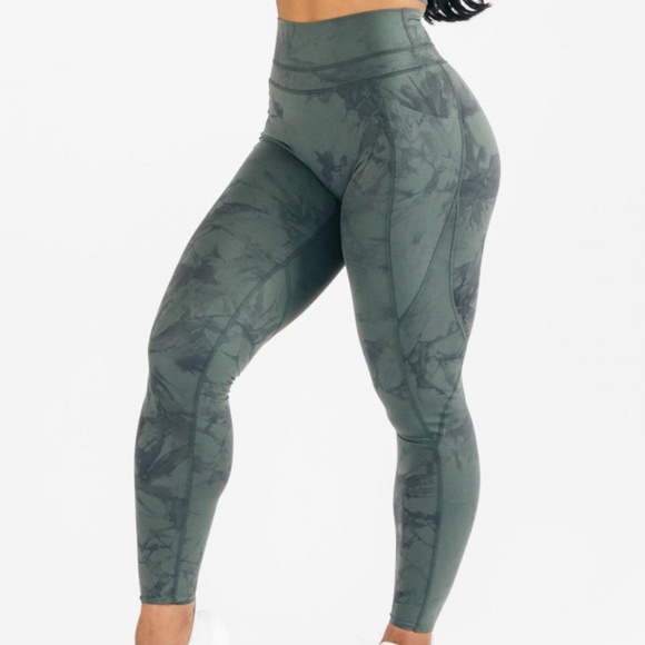 Alphalete Pants & Jumpsuits Alphalete Alphalux Force Legging Storm